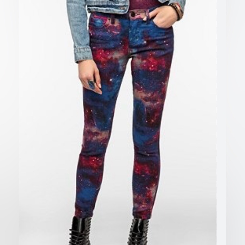 Urban Outfitters BDG‎ Women's Cosmic Skinny Jeans